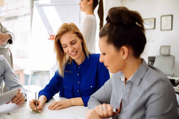 Comment « Les Anges de la télé-réalité » ont-ils su conquérir le public français ?